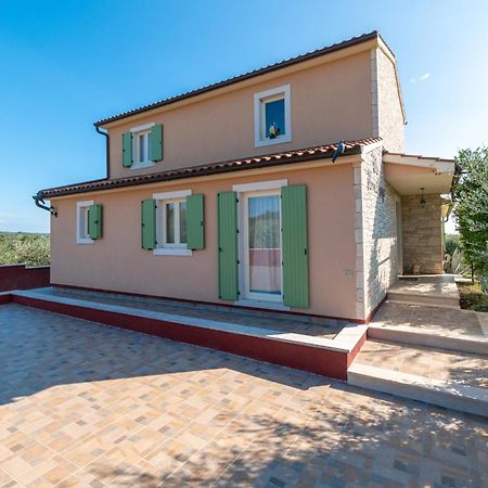 Villa Nona Marija Sveti Lovrec Pazenaticki Ngoại thất bức ảnh