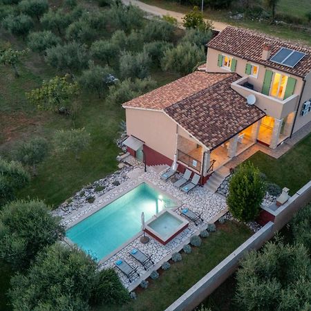 Villa Nona Marija Sveti Lovrec Pazenaticki Ngoại thất bức ảnh