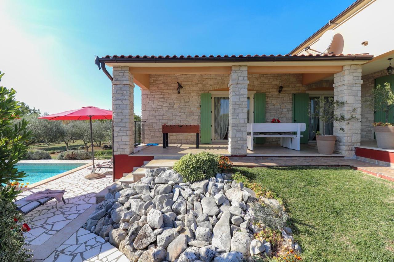 Villa Nona Marija Sveti Lovrec Pazenaticki Ngoại thất bức ảnh