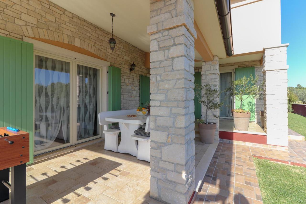 Villa Nona Marija Sveti Lovrec Pazenaticki Ngoại thất bức ảnh