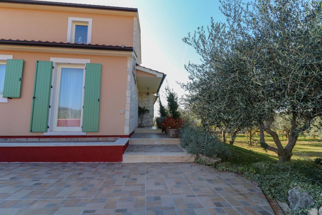 Villa Nona Marija Sveti Lovrec Pazenaticki Ngoại thất bức ảnh