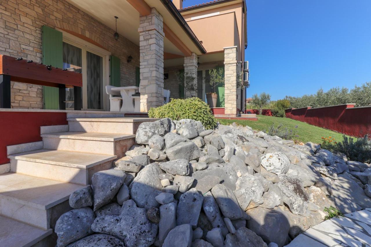 Villa Nona Marija Sveti Lovrec Pazenaticki Ngoại thất bức ảnh
